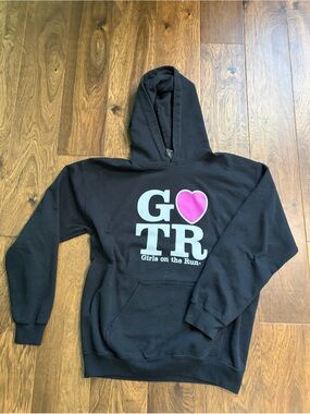 Gildan Girls on the Run Black Hoodie and Pink Accent Size M